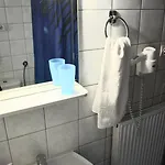 Tsonos 아파트