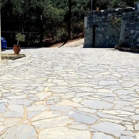 Tsonos Keramídhion